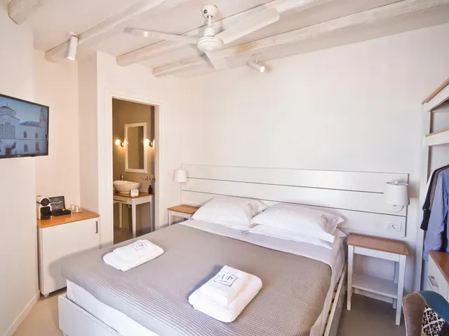 Suite interior